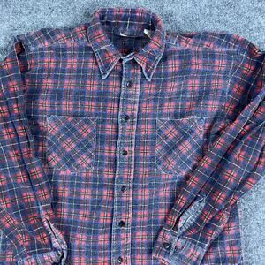 Saugatuck Flannel Shirt Mens Size M Red Navy Plaid Cotton Long Sleeve
